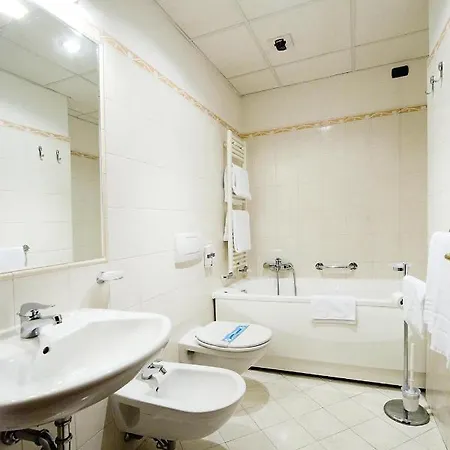 Apartment In By Maggiore