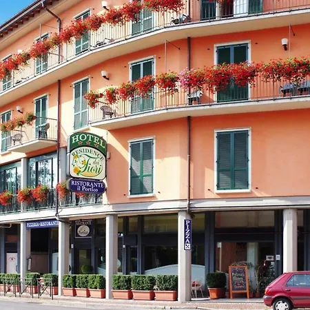 In By Maggiore Apartment