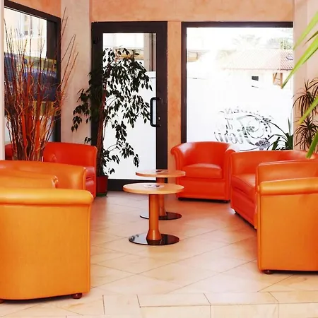 In The Dei Fiori, Apartment *